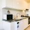 Relaxing 1 Bedroom Apartment By the Beach