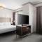Hotel Phillips Kansas City, Curio Collection By Hilton