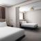 Hotel Phillips Kansas City, Curio Collection By Hilton