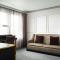 Hotel Phillips Kansas City, Curio Collection By Hilton