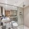 Pacific Chic Luxury Pad - Beachfront Aircon Lift
