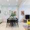 Upscale central APT, Patio near Hospitals & Metro - 雅典
