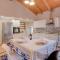 Awesome Home In Albagnano Di Bee