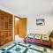 Spacious, Upgraded Premier Condo, best of everything Highridge A18