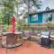 Tranquil Lakefront Cabin Fire Pit, Grill and Patio - توماهوك