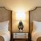 The Oliver, Oxford