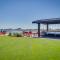 Waterfront Resort Style Villa - 5 min to fastwater - Oakley