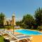Blue wave beach villa with pool 100m from the beach - Karousádes