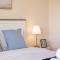 Homy Self Contained Unit Sunnybank CBD Street Parking