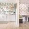 Sunny Retreat in Flamingo Suite! - بومبانو بيتش