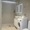 Spacious apartment with balcony and great location - Helsinky
