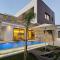 STAY Oasis Luxury Villas