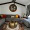 King bed, 1 gig net, hottub upon request, handicap accessible - 查尔斯顿