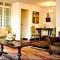 Big and fully equipped Classical Retreat