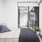Cozy 2Beds APT with Pool Access in Waterloo