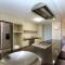 501 Pacific Reef