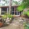 Moana Cottage, Stroll To Horseshoe Bay Beachfront