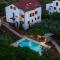 Holliday House MaraFondole