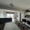 Previllage RED Apartment