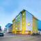 A&T Hotel & Hostel