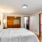 Lakefront Gig Harbor Home with Deck and Views - Gig Harbor