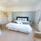 Cleave Court Guest House