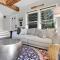 Waterfront Access with Kayaks Private Deck and a Firepit - Gray