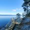 Vänern Lakeside Cliff House - Karlstad