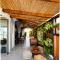 Mikes Kanarium City Hotel