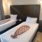 Dolphin Continental Hotel