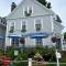 Harborview Inn