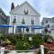 Harborview Inn