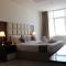 Dolphin Continental Hotel