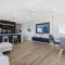 SPECTACULAR THREE BAYS