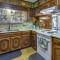 Vintage Chipley Getaway on Large Private Property