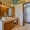 Beachfront 4 BR Condo with Pool Next to the Beach - Бусериас