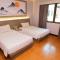 Front One HK Resort Simpang Lima - Jomblang