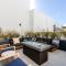 Redondo Beach 1BR w Pool Gym 1 block from beach LAX-437 - شاطئ ريدوندو