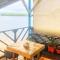 Oceanfront, Quiete and Convenient Location - Bocas Town