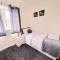 Cosy Entire 3 bed house with free parking - 诺丁汉