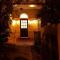 Beachfront Surfside 2BR Apartment - The Coachhouse