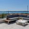 Sunny Bo Villa with a heated pool and rooftop jacuzzi - Kaštela