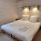 Chalet Hideaway 2
