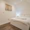 Ideal Uxbridge Hub, 3 Bed Flat Next to the Station - 阿克斯桥
