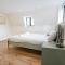 Ideal Uxbridge Hub, 3 Bed Flat Next to the Station - 阿克斯桥