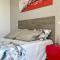 Li Ri Apartment Style