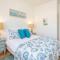 Coastal Dream - 2 Blocks to ocean, steps to beach, hot tub, coastal trail, BBQ - Half Moon Bay