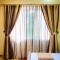 Red Ruby Hotel