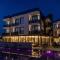 BOLT Boutique Hotel