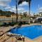 Palm Tree Lodge & Backpackers